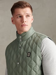 U.S. Polo Assn. Green Onion Quilt Lightweight Gilet - Image 4 of 9