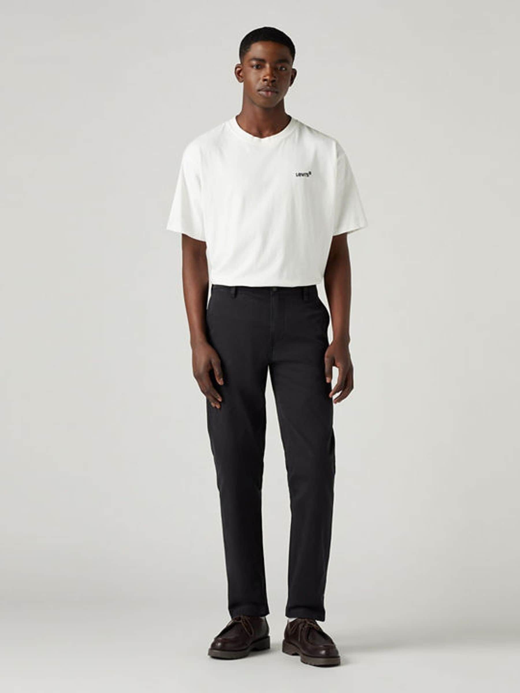 Satın al Siyah - Levi's® Xx-Chino Standart Kesim Pantolon Next