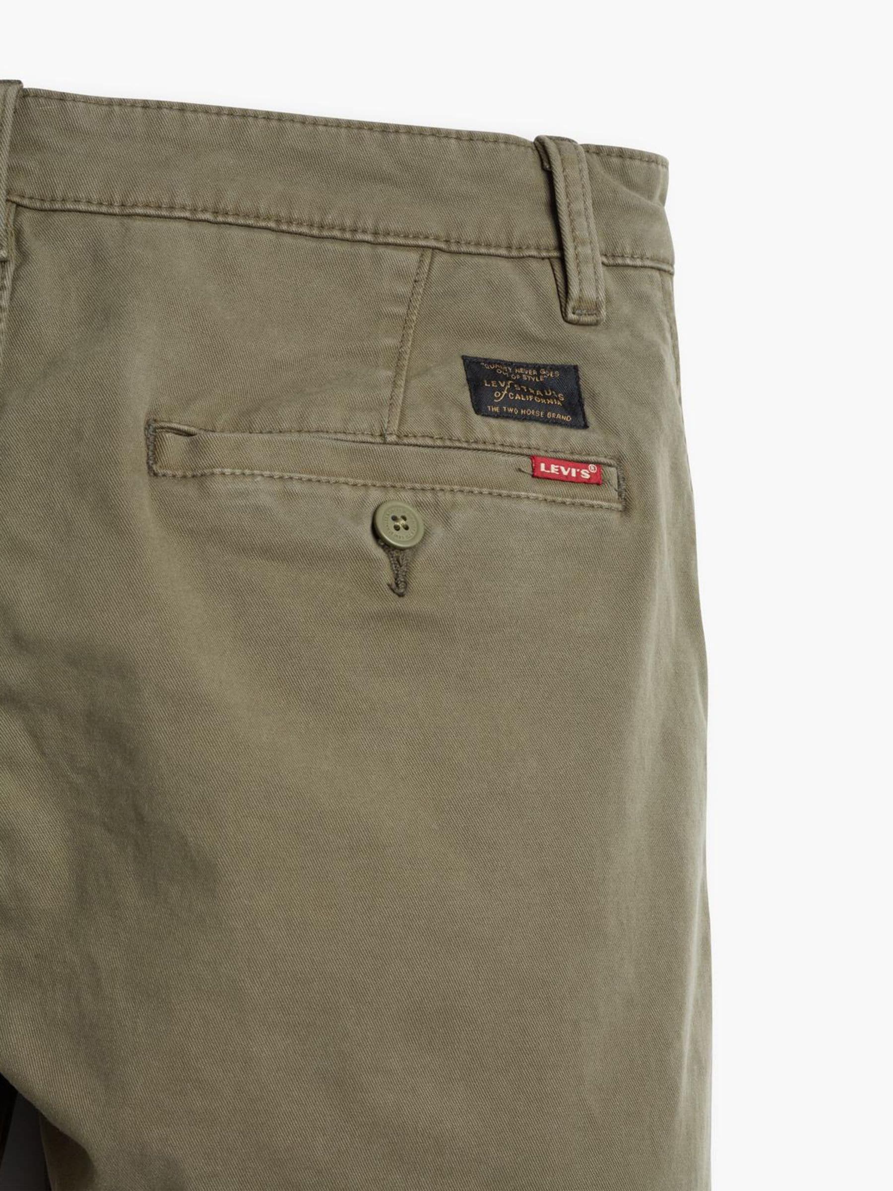 Satın al Yeşil - Levi's® Xx-Chino Standart Kesim Pantolon Next