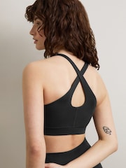 Tala Cross Back Sports Bra Shadow - صورة 2 من 4