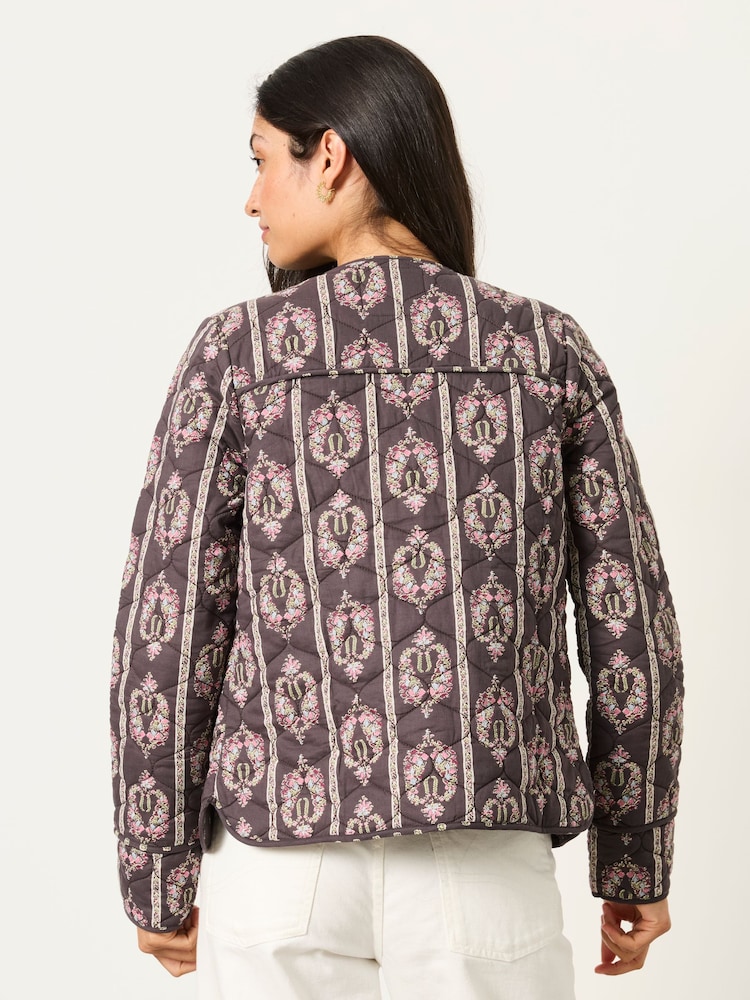 FatFace Charcoal Grey Paisley Stripe Quilt Jacket - Image 2 of 6 FatFace Charcoal Grey Paisley Stripe Quilt Jacket - Image 2 of 6