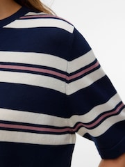 VERO MODA Blue Half Sleeve Round Neck Knitted Top - Image 4 of 4