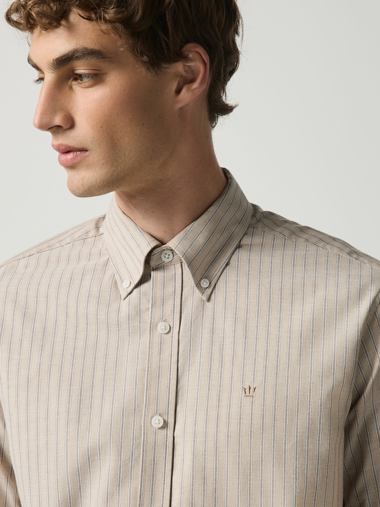 Neutral Stretch Oxford Short Sleeve Shirt - Image 1 of 8 Neutral Stretch Oxford Short Sleeve Shirt - Image 1 of 8
