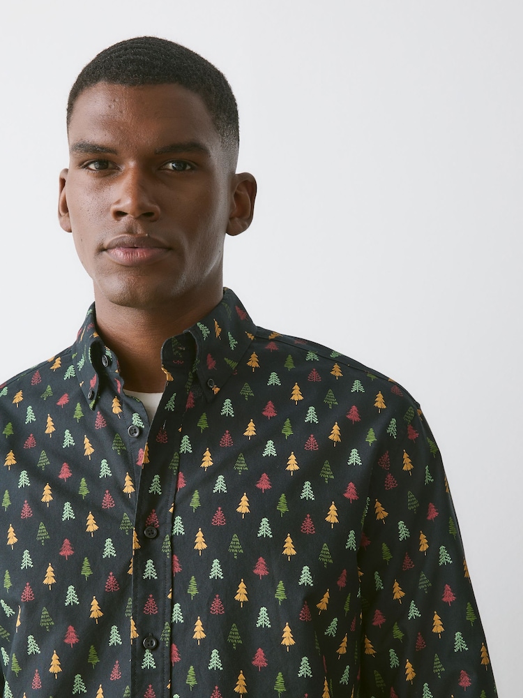 Schwarz Baum - Printed Christmas Shirt - Bild 1 von 8 Schwarz Baum - Printed Christmas Shirt - Bild 1 von 8