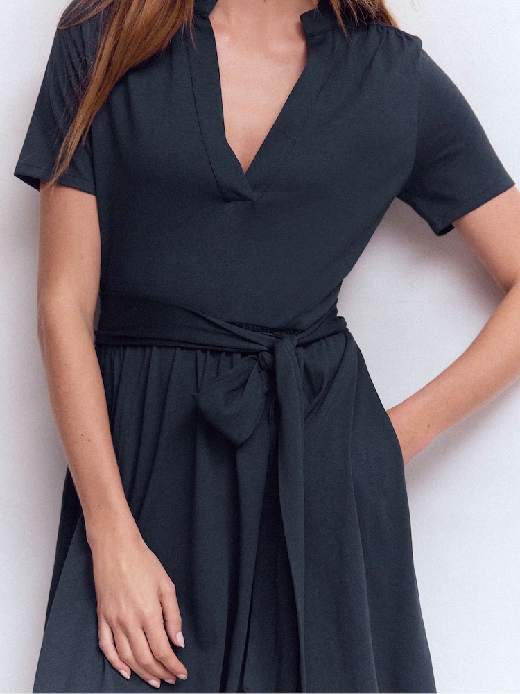 Boden Blue Daisy Flippy Jersey Dress - Image 2 of 5 Boden Blue Daisy Flippy Jersey Dress - Image 2 of 5