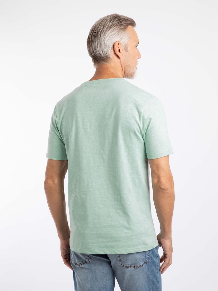 Mintgrün - Weird Fish – Fished – Marken-T-Shirt aus Baumwolle - Bild 2 von 5