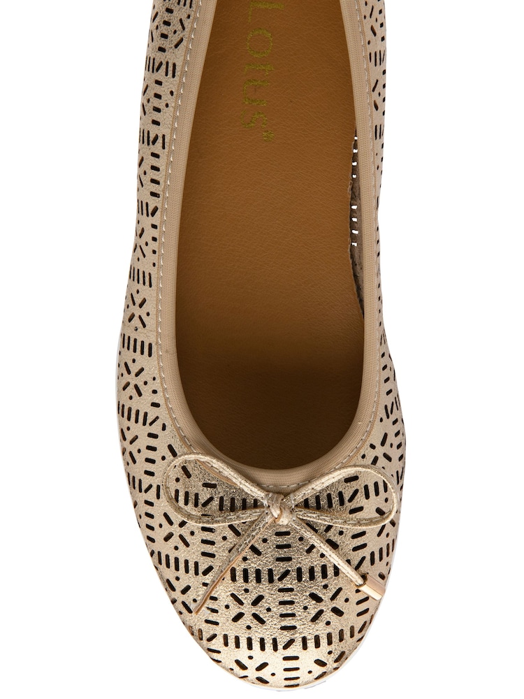 Lotus Gold Slip-On Shoes - Image 4 of 4 Lotus Gold Slip-On Shoes - Image 4 of 4