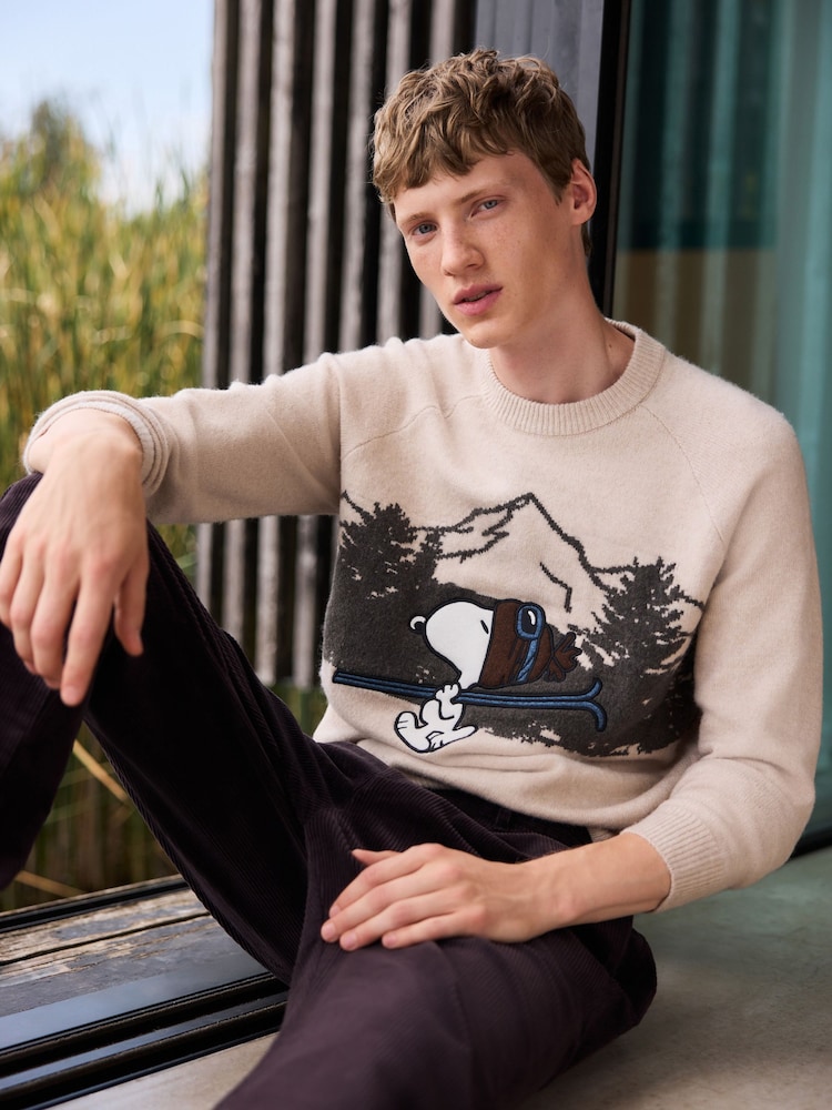 Neutrale Farbe - Snoopy Christmas Jumper - Bild 1 von 9 Neutrale Farbe - Snoopy Christmas Jumper - Bild 1 von 9