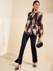 Czarny z motywem kwiatowym - Friends Like These Long Sleeve Chiffon Floaty Blouse - Obraz 4 z 6
