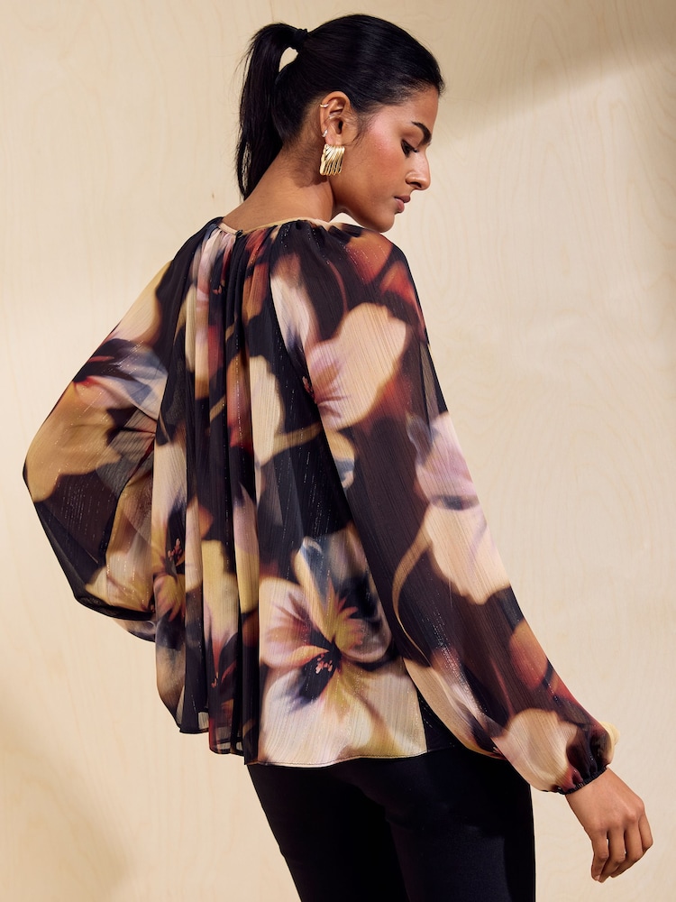 Czarny z motywem kwiatowym - Friends Like These Long Sleeve Chiffon Floaty Blouse - Obraz 6 z 6