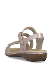 Rieker סנדלים באפקט מטאלי - תמונה 5 מתוך 7