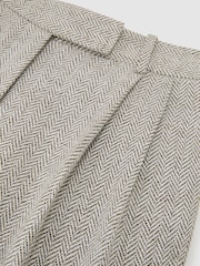 Reiss Neutral Ezra Petite Herringbone Linen-Blend Straight-Leg Suit Trousers - Image 8 of 9