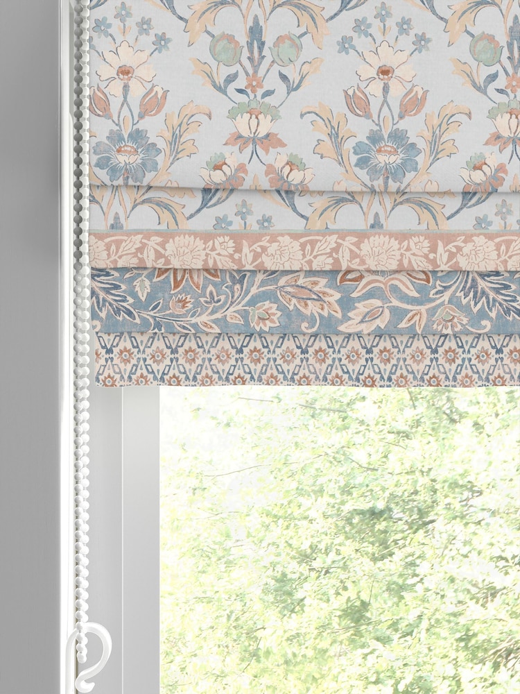 Laura Ashley Dusty Pink Semington Border Made to Measure Roman Blind - Image 2 of 6