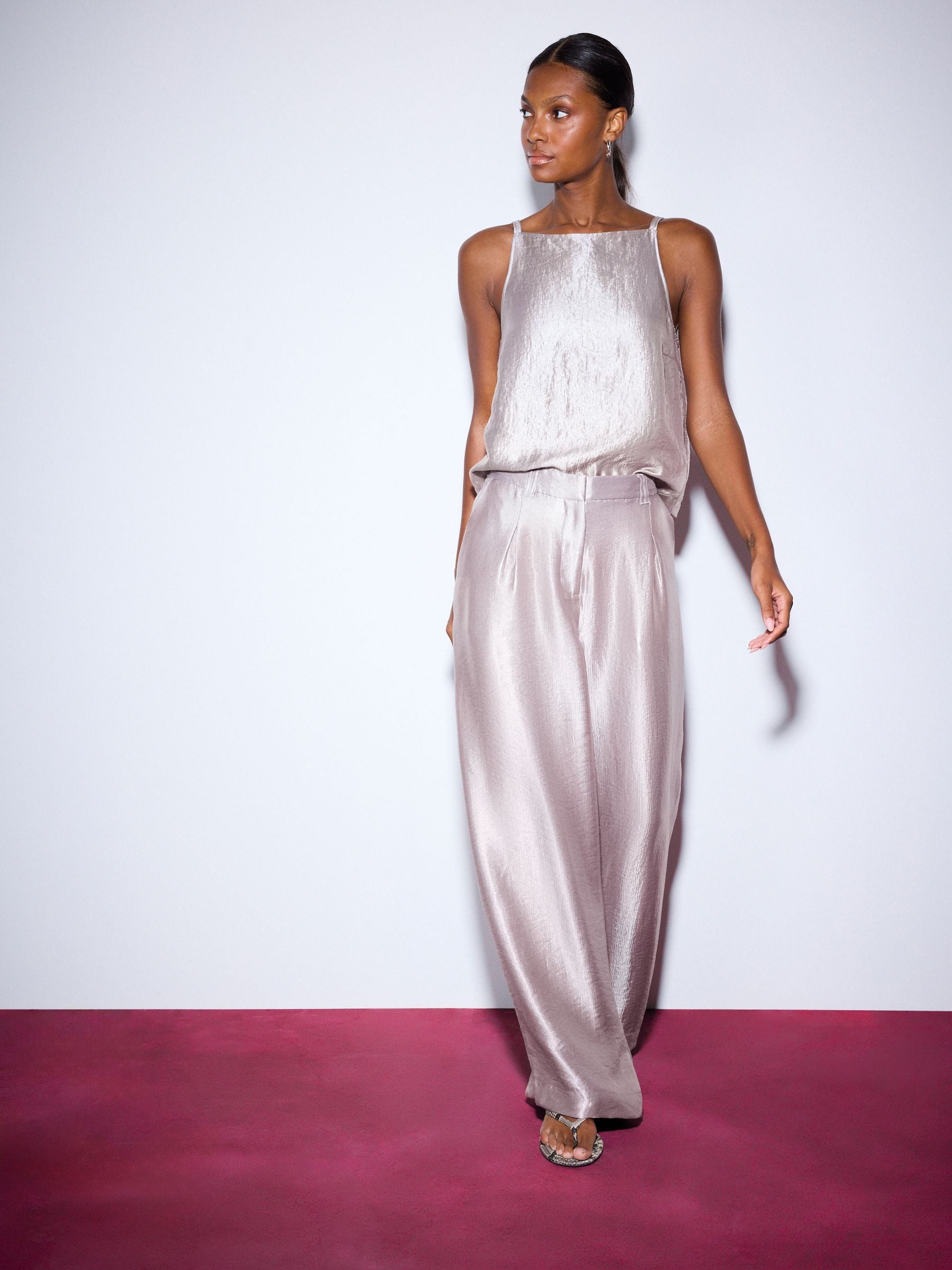 Next：日本 シルバー - Super Wide Trousers from Next Japan