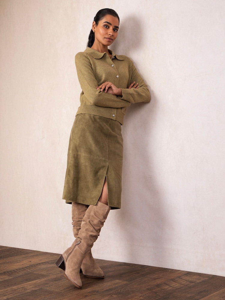 Lakeland Leather Green Skelwith Pencil Skirt - Image 2 of 6 Lakeland Leather Green Skelwith Pencil Skirt - Image 2 of 6