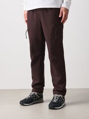 Bordowy - Dopasowane spodnie bojówki Dry Tech w stylu utility ze stretchem - Obraz 1 z 5
