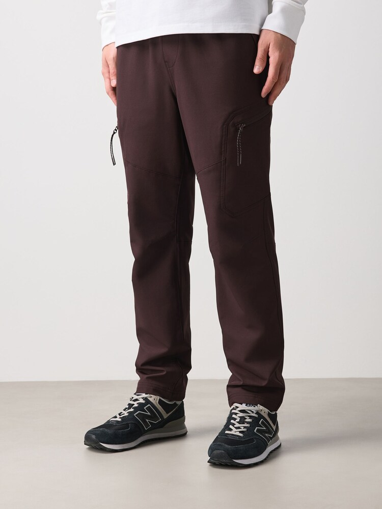 Bordowy - Dopasowane spodnie bojówki Dry Tech w stylu utility ze stretchem - Obraz 1 z 5