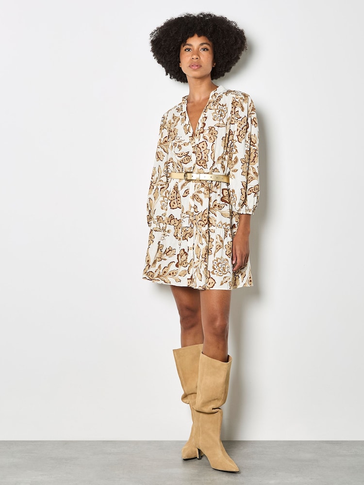 Apricot שמלת מיני פרחונית במראה ציורי, דגם Sarasa - תמונה 4 מתוך 4 Apricot שמלת מיני פרחונית במראה ציורי, דגם Sarasa - תמונה 4 מתוך 4