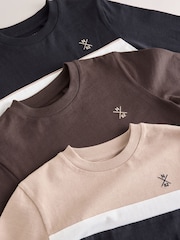 Black/Neutral Long Sleeve Colourblock T-Shirts 3 Pack (3-16yrs) - Image 6 of 7