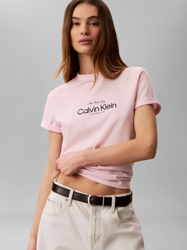 Calvin Klein Pink Classic NYC Logo T-Shirt - Image 4 of 4