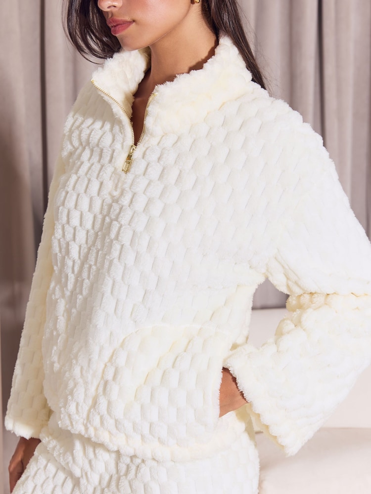 Lipsy Cream Petite Cosy Loungewear Twosie Set - Image 2 of 5 Lipsy Cream Petite Cosy Loungewear Twosie Set - Image 2 of 5