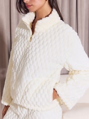 Lipsy Cream Cosy Loungewear Twosie Set - Image 5 of 5