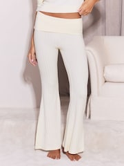 Lipsy Cream Cosy Ribbed Henley Top And Trousers Lounge Set - Image 3 of 5