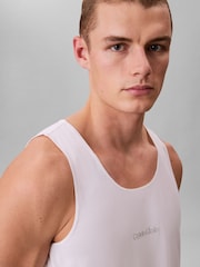 Calvin Klein White Mesh Knit Performance Vest - Image 4 of 6