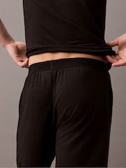 شورت بيجامة من المودال فائق النعومة من Calvin Klein - صورة 3 من 6