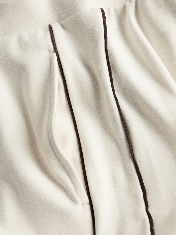The Set Soft Touch Trophy Neck Sweat Top and Wide Leg Joggers Co-ord Set Cream - Image 12 of 12 The Set Soft Touch Trophy Neck Sweat Top and Wide Leg Joggers Co-ord Set Cream - Image 12 of 12
