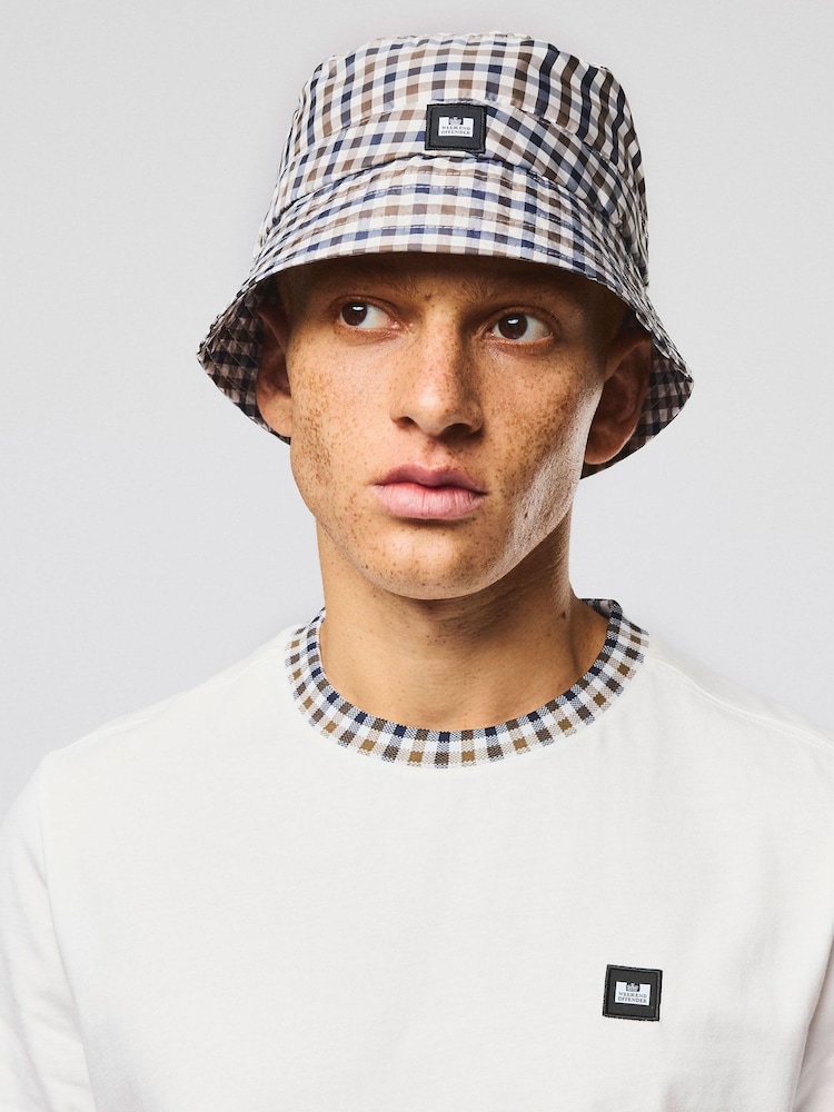 Weekend Offender Mid House Check Queensland Natural Bucket Hat - صورة 1 من 2