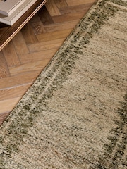 Green Blended Border Runner - Image 4 of 5