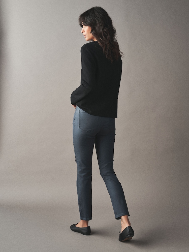 鴛鴦藍 - Coated Denim Slim Leg Jeans - 圖片 2,共 7 鴛鴦藍 - Coated Denim Slim Leg Jeans - 圖片 2,共 7