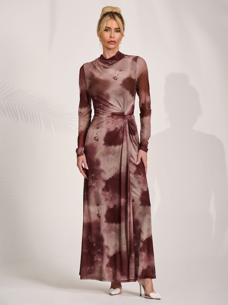 فستان ماكسي بياقة عالية وأكمام شبكية من Jolie Moi - صورة 1 من 6 فستان ماكسي بياقة عالية وأكمام شبكية من Jolie Moi - صورة 1 من 6