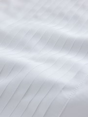 White Regular Fit N. Premium 1 Pleated Formal Shirt With Double Cuff and Cufflink - Image 3 of 3