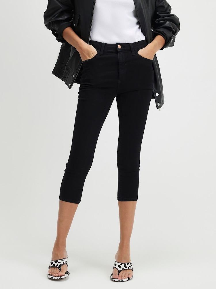 River Island Black Mid Rise Skinny Fit Capri Jeans - Image 2 of 4