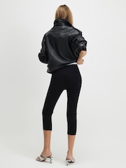 River Island Black Mid Rise Skinny Fit Capri Jeans - Image 4 of 4