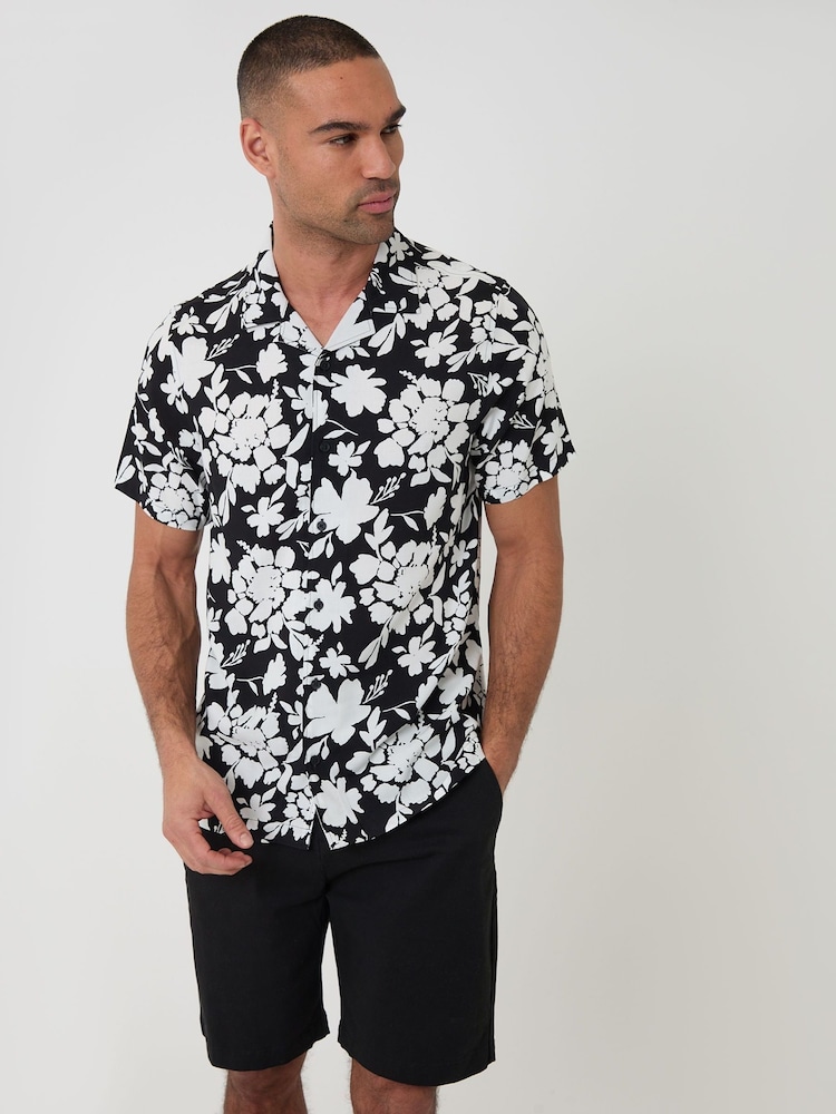 Threadbare Abstract Floral Print Short Sleeve Shirt - Image 1 of 4 Threadbare Abstract Floral Print Short Sleeve Shirt - Image 1 of 4