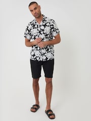 Threadbare Abstract Floral Print Short Sleeve Shirt - Image 3 of 4