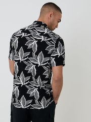 Threadbare Black Leaf Print Short Sleeve Shirt - Image 6 of 8