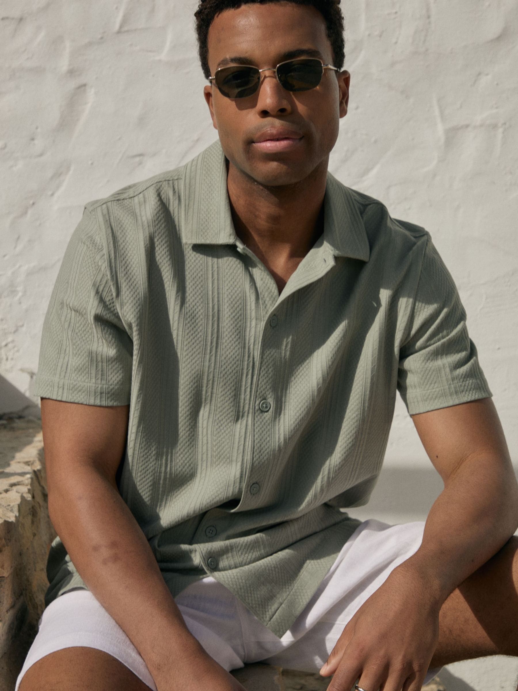 Threadbare Men's Green Knitted Cotton Blend Short Sleeve Shirt - Image 1