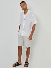 Threadbare White Relaxed Fit Linen Blend Revere Collar Short Sleeve Shirt - Image 4 of 5