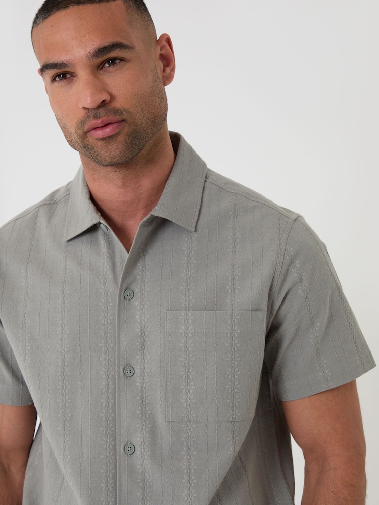 Threadbare Green Textured Cotton Short Sleeve Shirt - Image 2 of 5 Threadbare Green Textured Cotton Short Sleeve Shirt - Image 2 of 5