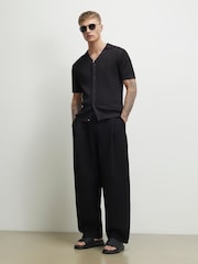 River Island Black Barrel Fit Scuba Pleated Joggers - Image 2 of 3