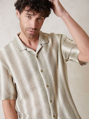 Camisa de manga corta de crochet con corte holgado de Threadbare - Imagen 4 de 4