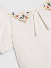 River Island סט ג'ינס וחולצה עם שרוול נפוח - תמונה 3 מתוך 4