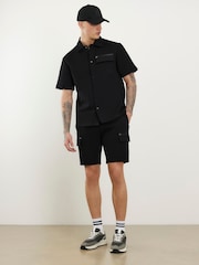 River Island Black Regular Fit Nylon Scuba Cargo Shorts - Image 2 of 4