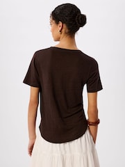 بني - Whistles Linen V-Neck T-Shirt - صورة 2 من 5