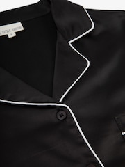 črna - The Little Tailor Komplet kratkih pižam iz satena z gumbi po celotni dolžini - Slika 11 iz 14