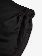 črna - The Little Tailor Komplet kratkih pižam iz satena z gumbi po celotni dolžini - Slika 14 iz 14